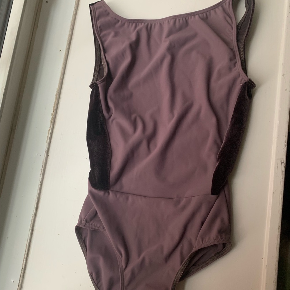 Size small Eleve leotard